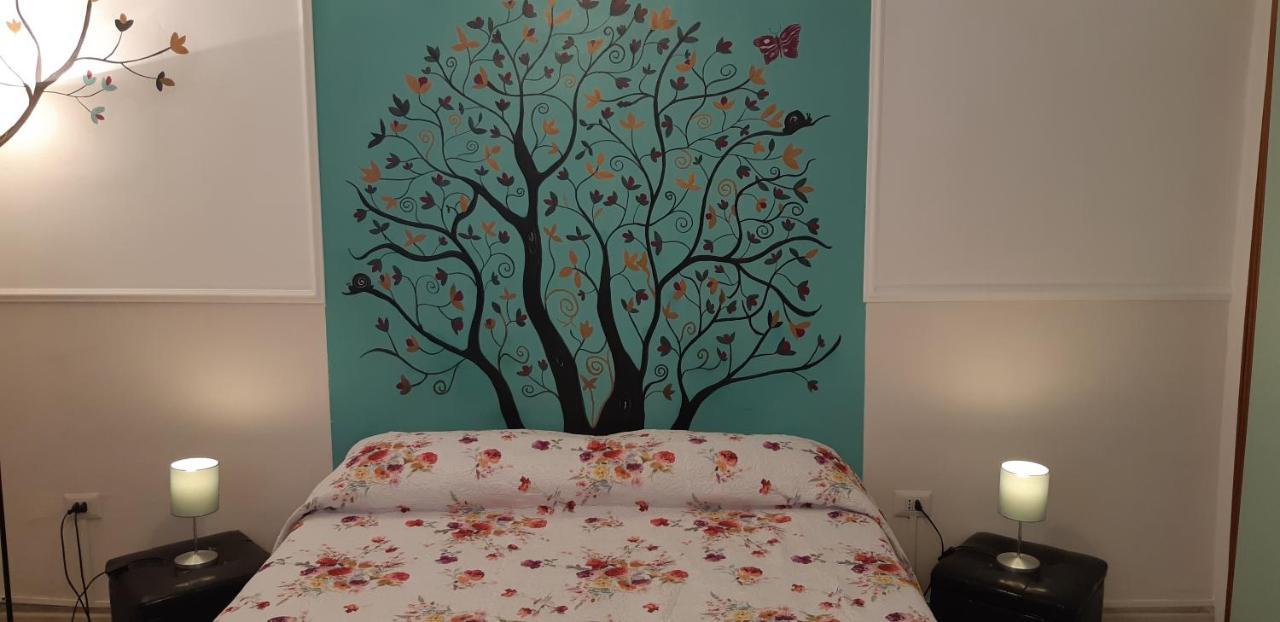 Al 68 Di Piazza Cavour Bed & Breakfast Naples Exterior photo