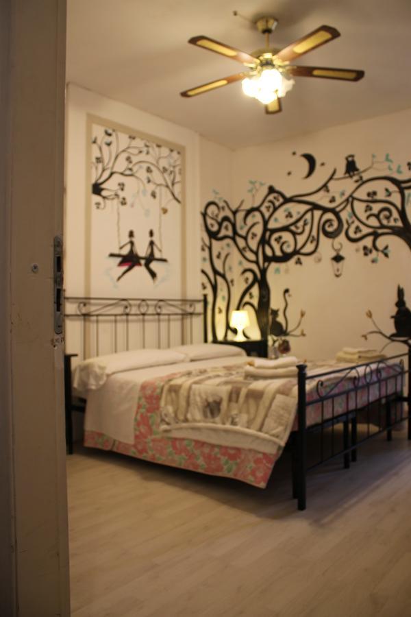 Al 68 Di Piazza Cavour Bed & Breakfast Naples Exterior photo