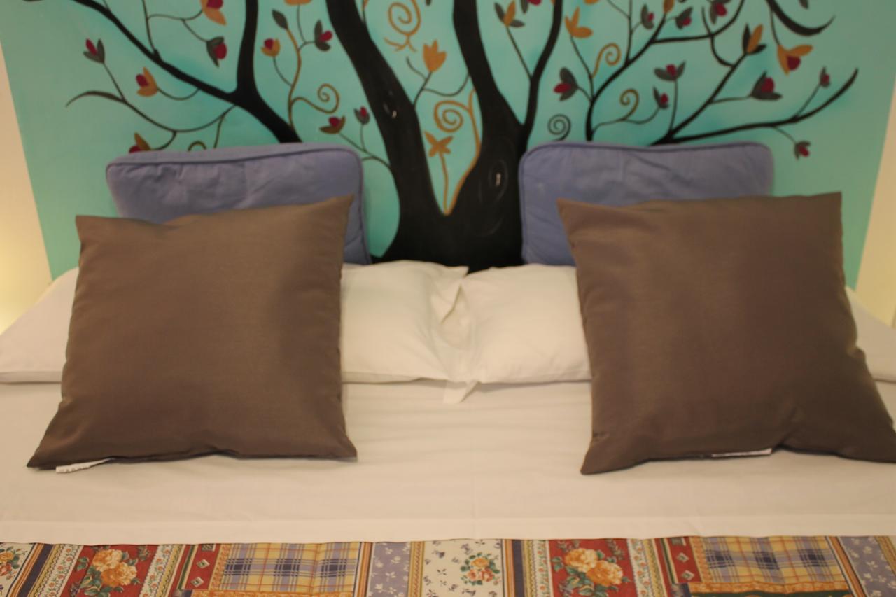 Al 68 Di Piazza Cavour Bed & Breakfast Naples Exterior photo