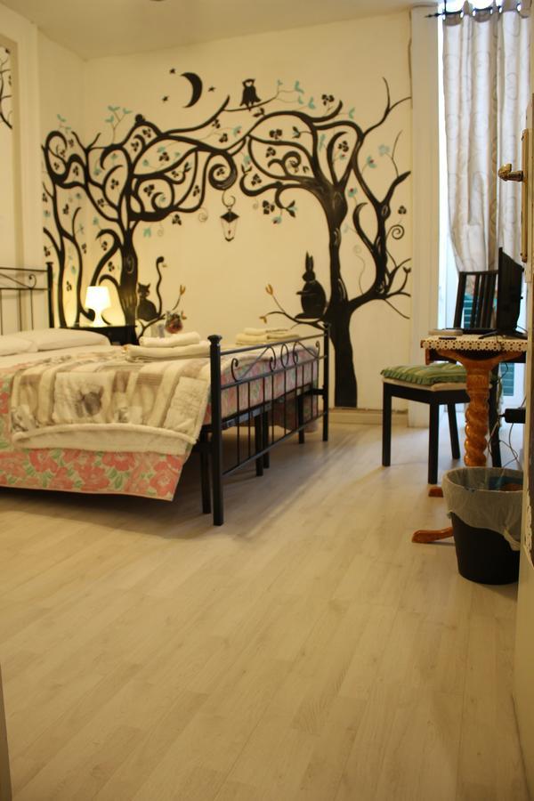 Al 68 Di Piazza Cavour Bed & Breakfast Naples Exterior photo